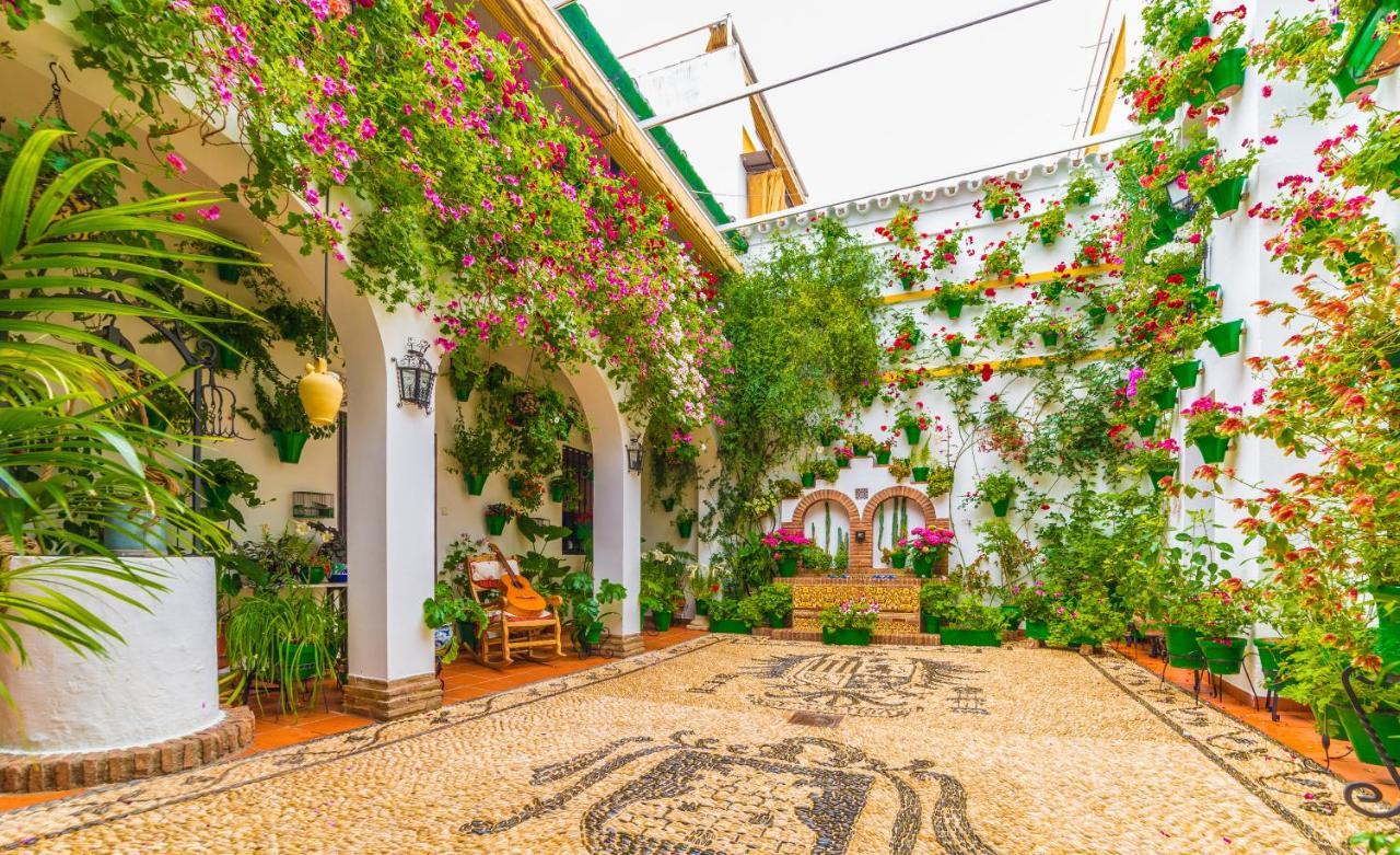 Apartamento Boulevard Gran Capitan Cordoba Exterior photo